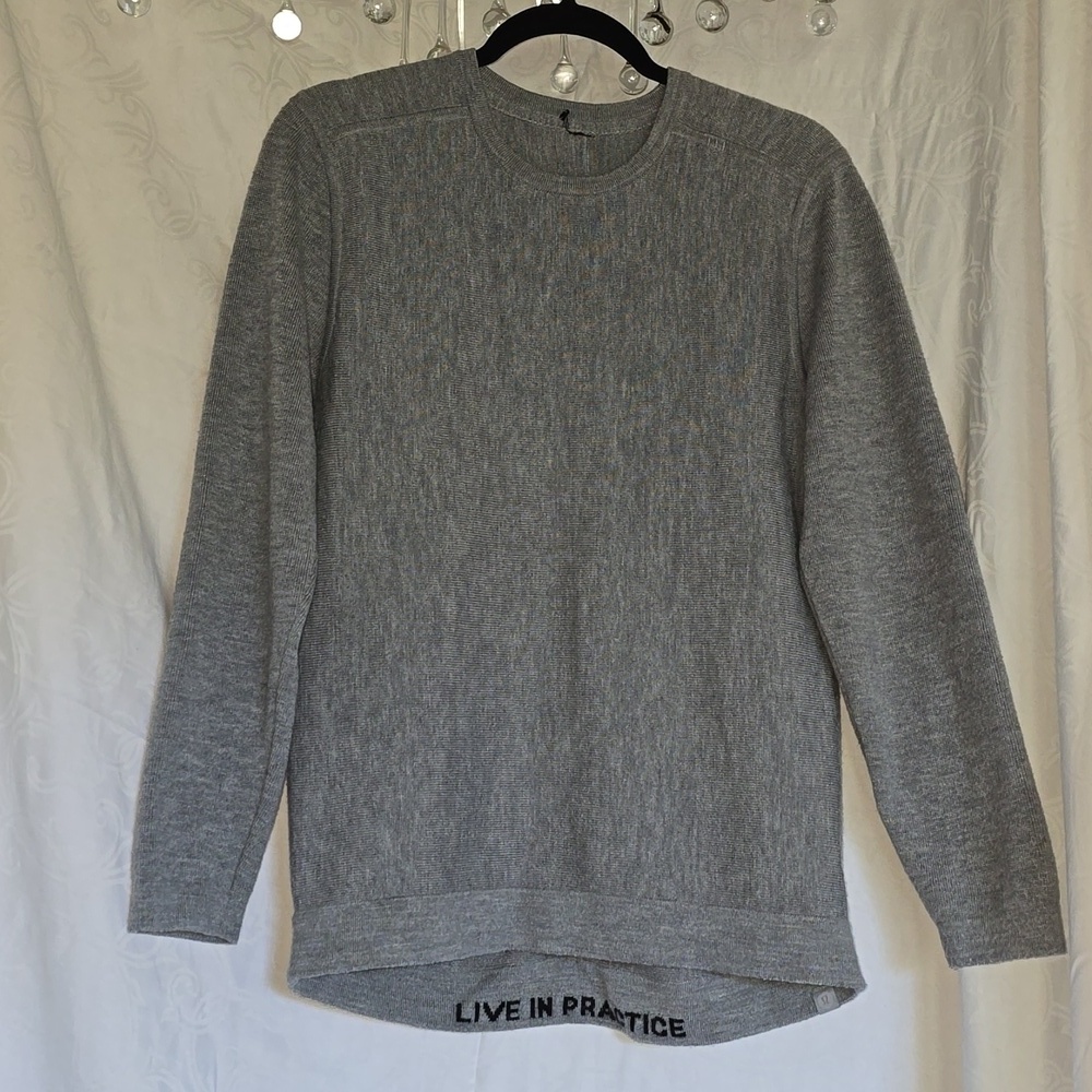 Lululemon Athletica Gray Women's Crew Neck Sweater